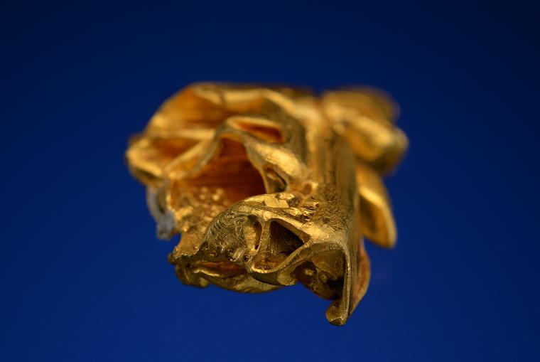 GOLD